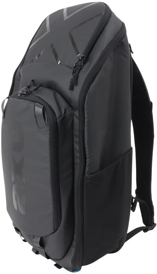 2XU Transition Backpack - Secure Storage Bag for Swim, Run, Bike Clothing - Black