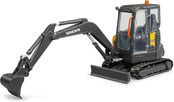 Bruder 02465 Volvo Compact Excavator ECR40 with Dozer Blade Height
