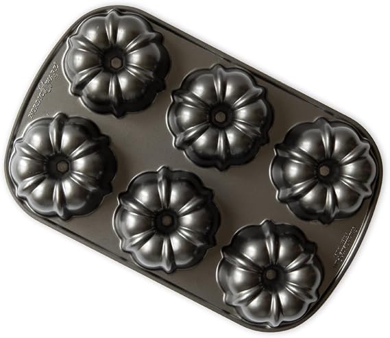 Nordic Ware Original Bundtlette Pan, Cast Aluminium Mini Bundt Tin, Bundt Cake Tin for 6 Cakes, Cake Mould Colour: Graphite