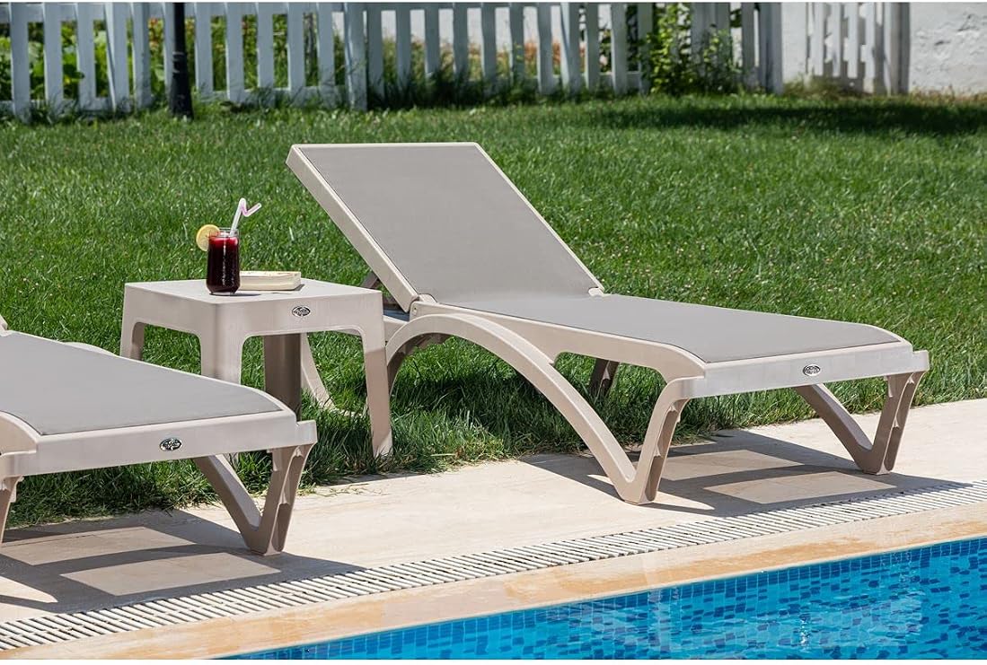 Brezza Royal Mesh Sunbed [Sergei Ferrari Fabric]