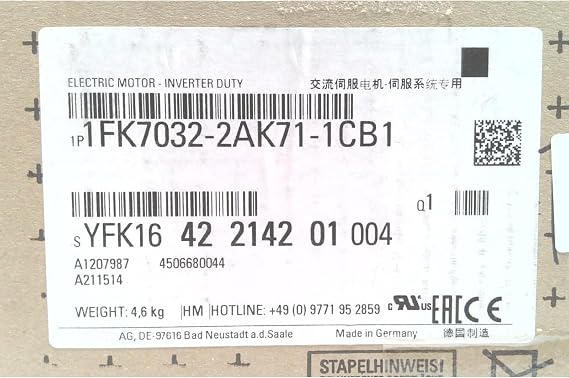 1 Pcs New 1FK7032-2AK71-1CB1 in Box 1FK70322AK711CB1
