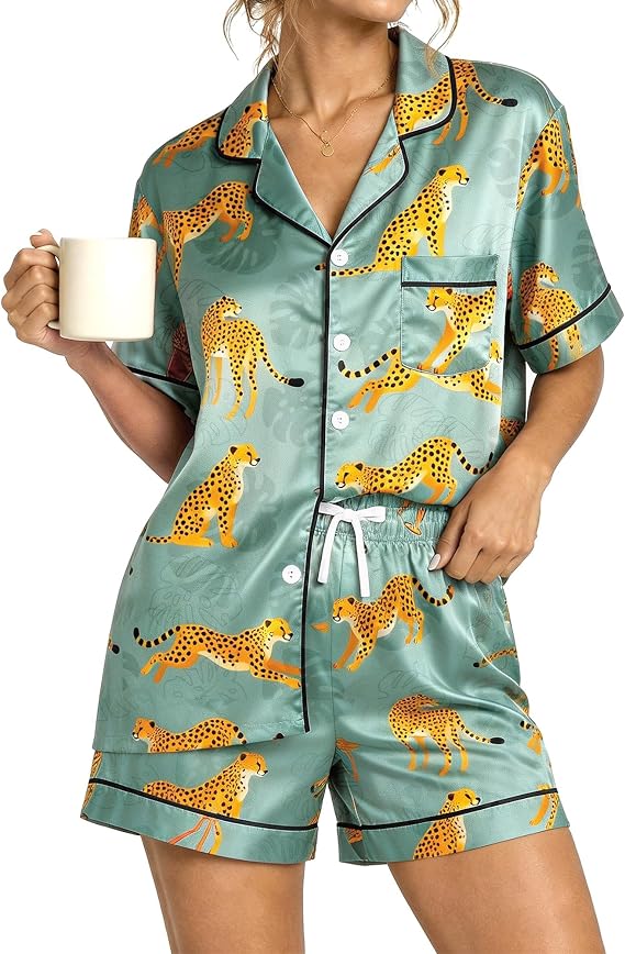 Silk Pajamas for Women Short Sleeve Sleepwear Button Down 2 Piece Notch Collar Loungewear Satin Pjs for Women Set